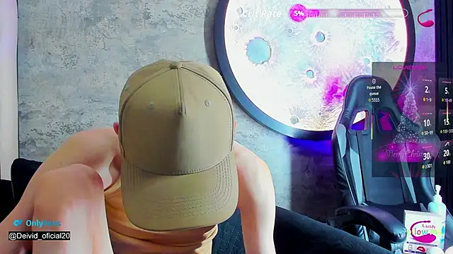 Snapshot of Deivid_oficial20 chatting on 12/16/25, 08:02 Deivid oficial20 online show from 12/16/25, 08:02