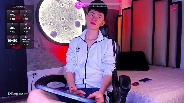 Snapshot of Deivid_oficial20 chatting on 10/22/25, 07:57 Deivid oficial20 online show from 10/22/25, 07:57