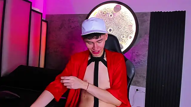 Snapshot of Deivid_oficial20 chatting on 10/29/25, 07:46 Deivid oficial20 online show from 10/29/25, 07:46