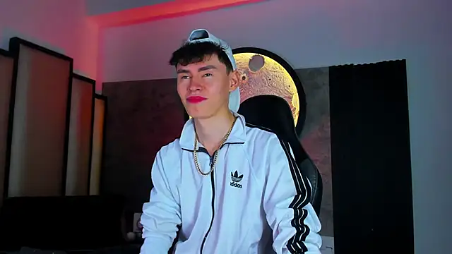 Snapshot of Deivid_oficial20 chatting on 11/05/25, 07:50 Deivid oficial20 online show from 11/05/25, 07:50