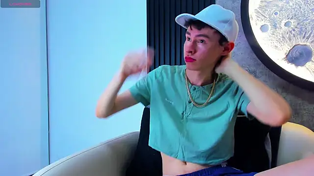 Snapshot of Deivid_oficial20 chatting on 09/26/25, 09:21 Deivid oficial20 online show from 09/26/25, 09:21