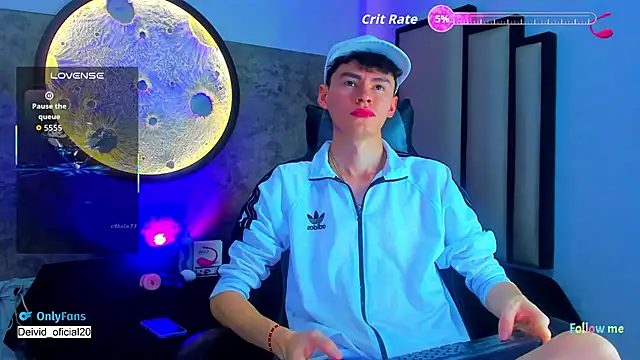 Snapshot of Deivid_oficial20 chatting on 11/26/25, 07:47 Deivid oficial20 online show from 11/26/25, 07:47