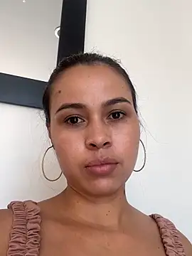 aby smiith  online show from 09/23/25, 03:41