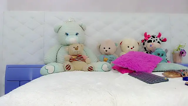 hanna sweett34 online show from 11/12/25, 05:17