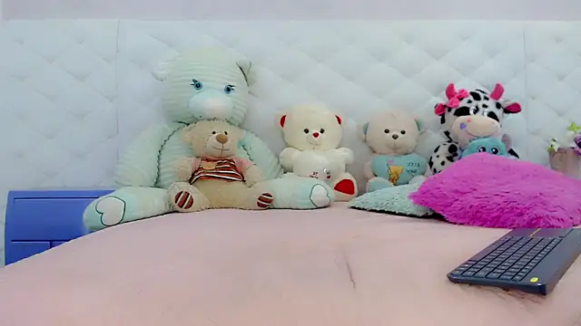 hanna sweett34 online show from 12/04/25, 04:06