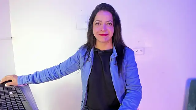 Salo funny online show from 11/29/25, 10:15