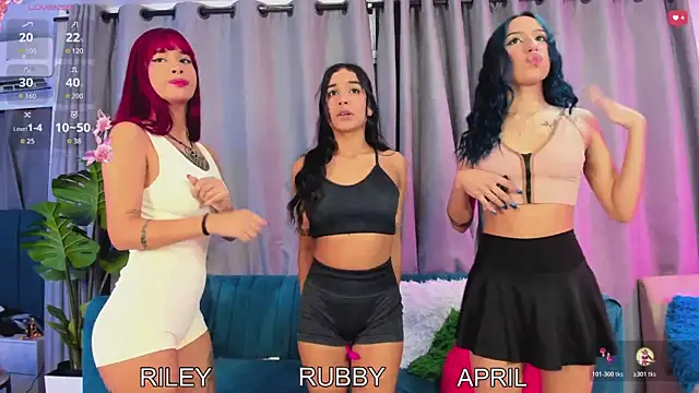 Evil Giirls online show from 10/22/25, 01:49