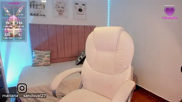 MarianaSandoval27 online show from 11/04/25, 02:21