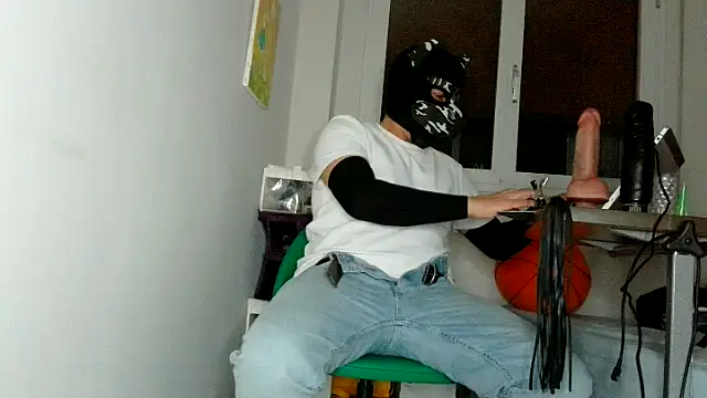 Maskpor2022 online show from 03/08/26, 07:50