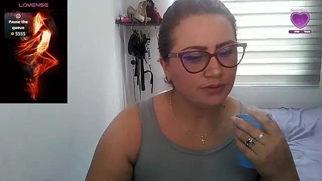 Vesper Vixen online show from 09/19/25, 01:48