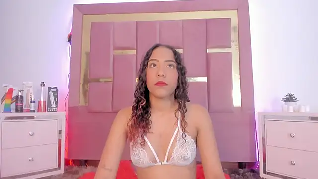 AikoSnow online show from 09/25/25, 08:15