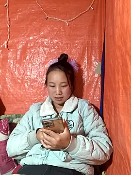 Snapshot of liu-liusexy chatting on 11/18/25, 01:03 liu-liusexy online show from 11/18/25, 01:03