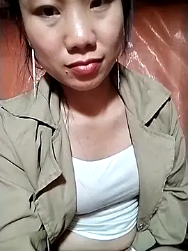 Snapshot of liu-liusexy chatting on 10/02/25, 04:43 liu-liusexy online show from 10/02/25, 04:43