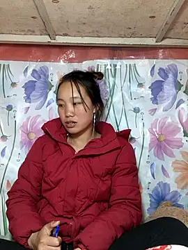 Snapshot of liu-liusexy chatting on 12/04/25, 02:38 liu-liusexy online show from 12/04/25, 02:38