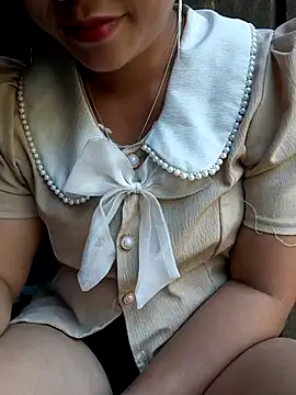 liu-liusexy online show from 04/06/26, 08:48