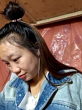 Snapshot of liu-liusexy chatting on 11/08/25, 03:37 liu-liusexy online show from 11/08/25, 03:37