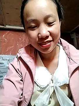 Snapshot of liu-liusexy chatting on 09/16/25, 03:07 liu-liusexy online show from 09/16/25, 03:07