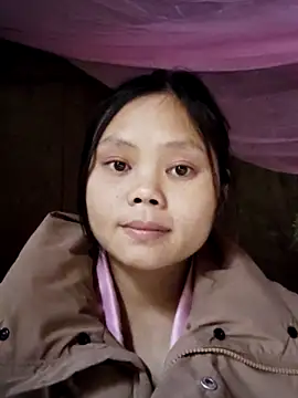 Snapshot of omiu-baby chatting on 02/01/26, 01:48 omiu-baby online show from 02/01/26, 01:48