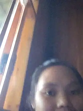 omiu-baby online show from 10/24/25, 01:26