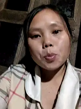 omiu-baby online show from 11/17/25, 11:47