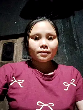 Snapshot of omiu-baby chatting on 02/04/26, 12:22 omiu-baby online show from 02/04/26, 12:22