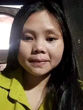 Snapshot of omiu-baby chatting on 02/16/26, 11:09 omiu-baby online show from 02/16/26, 11:09