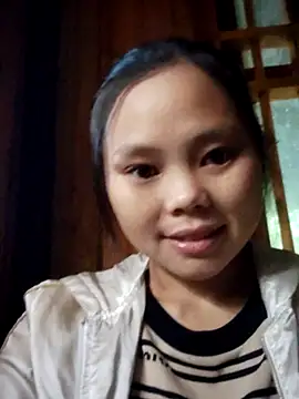 omiu-baby online show from 10/26/25, 12:33