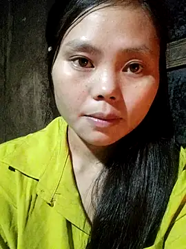 omiu-baby online show from 10/18/25, 01:13