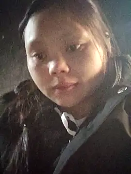 Snapshot of omiu-baby chatting on 02/08/26, 06:33 omiu-baby online show from 02/08/26, 06:33