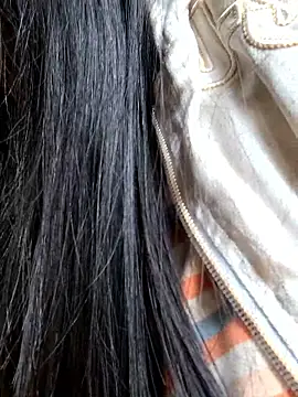 Snapshot of omiu-baby chatting on 01/17/26, 02:15 omiu-baby online show from 01/17/26, 02:15