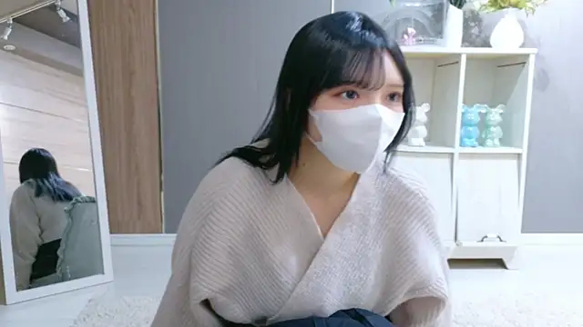 Riria-riri online show from 10/21/25, 07:08