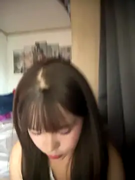 SarahBeii online show from 10/04/25, 04:14