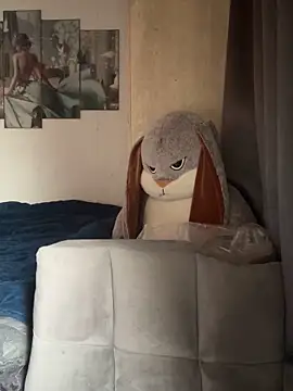 SarahBeii online show from 12/15/25, 03:45