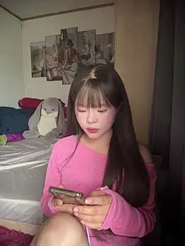 SarahBeii online show from 10/09/25, 04:02