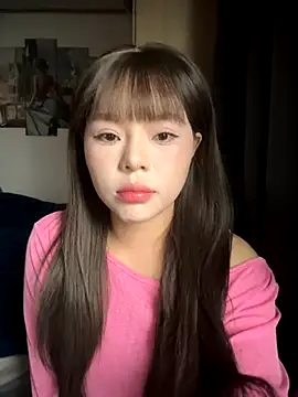 SarahBeii online show from 11/11/25, 03:01