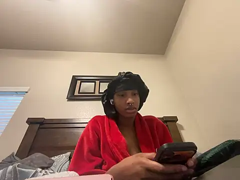 Brooke012 online show from 05/28/26, 06:47
