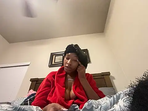 Brooke012 online show from 04/15/26, 01:33