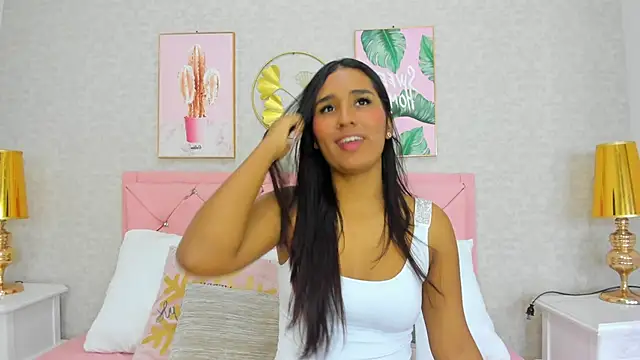 Snapshot of EbonyLudovica chatting on 09/28/25, 03:35 EbonyLudovica online show from 09/28/25, 03:35