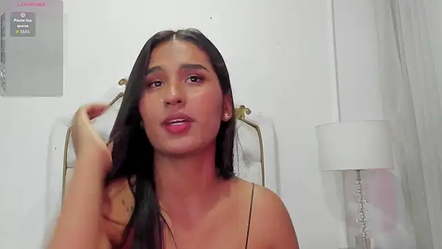 Snapshot of EbonyLudovica chatting on 11/12/25, 02:59 EbonyLudovica online show from 11/12/25, 02:59