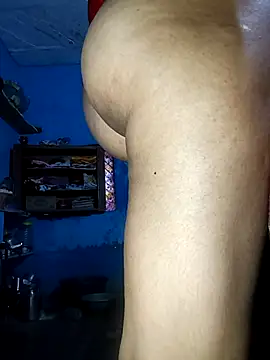 Deepa hott online show from 11/05/25, 02:36