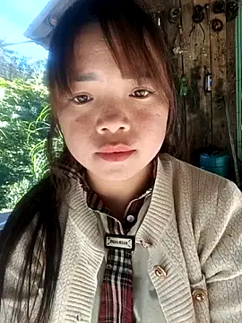 AnHa19 online show from 11/28/25, 02:56