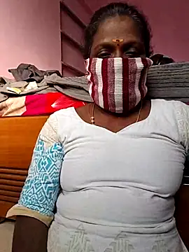 umashreetamil online show from 12/18/25, 10:52