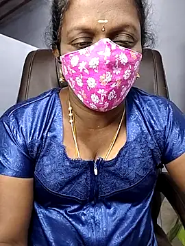 umashreetamil online show from 11/30/25, 04:19