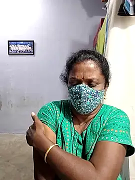 umashreetamil online show from 10/24/25, 01:04