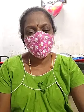 Snapshot of umashreetamil chatting on 03/05/26, 06:04 umashreetamil online show from 03/05/26, 06:04