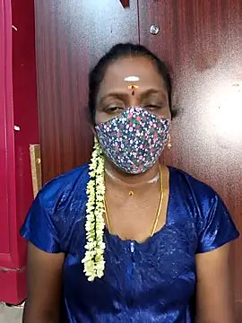 Snapshot of umashreetamil chatting on 04/19/26, 02:18 umashreetamil online show from 04/19/26, 02:18