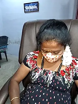 umashreetamil online show from 10/10/25, 04:35