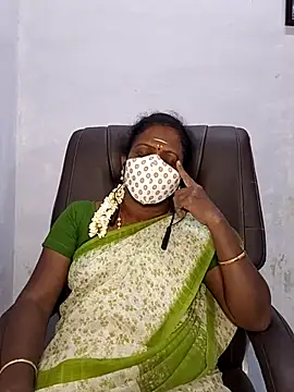 umashreetamil online show from 10/28/25, 02:38