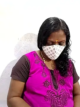 umashreetamil online show from 10/26/25, 03:01