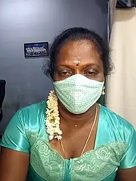 umashreetamil online show from 10/24/25, 03:44